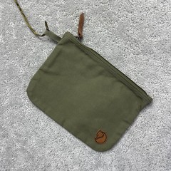 Fjallraven Gear Pocket G-1000 HeavyDuty Eco Green Zippered Utility Pouch 24215
