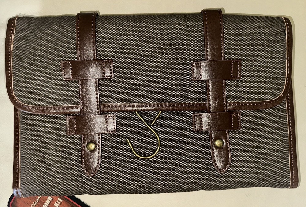 Classic Hanging Travel Toiletry Kit – NWT