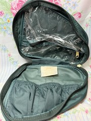 Vintage 90&rsquo;s Lark Travel Toiletry Bag Green Nylon Cosmetic Organizer