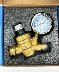 45psi Adjustable Water Regulator RV Lead-free Brass Reducer Gauge 1/2
