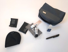 Tumi for Delta Airlines Travel Bag -Gray Zipper Toiletry Makeup Accessories