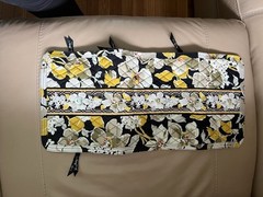 vera bradley toiletry bag