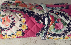Vera Bradley Straighten Up and Curl Wildflower Paisley Pocket Pink Travel Case