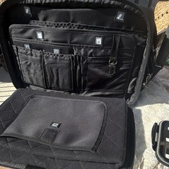 Pack Fitness »Travel Breifcase »RARE » passport/laptop/food ice ok/gym/cell