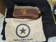 Aaron Leather Goods 10&Prime; Olive Canvas & Cow tan Leather Toiletry Bag WB33 New