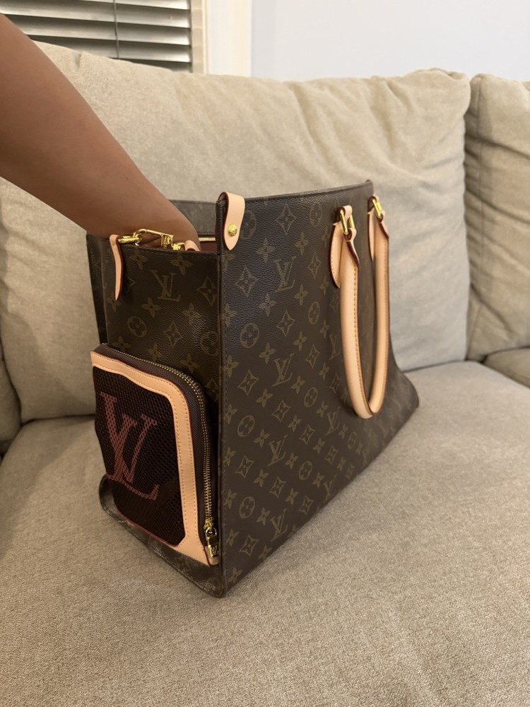 Louis Vuitton Monogram Large Tote Brown Gold Hardware Zip, Pouch, Strap Pockets