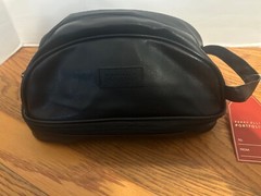 NWT Perry Ellis Portfolio Travel Kit with Bottles Black Shave Bag Grip Bottom