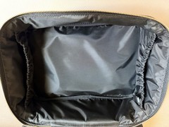 Kate Spade Toiletries Travel Case in Black Excellent Condition