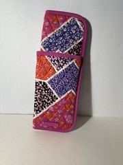 Vera Bradley Curling Iron/Flat Iron Holder Modern Medley – Retired
