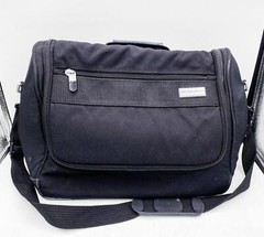 Briggs and Riley Hanging Toiletry Bag Black Crossbody Travel Nylon Organizer