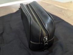 Vintage Coach Black Glove Tanned Leather Zip Toiletry Bag Dopp Kit Travel Case
