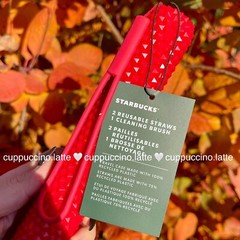 NWT Starbucks 2024 Holiday Red Studded Bling Case & Reusable Straw Kit