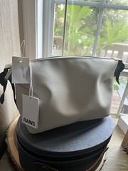 RAINS Hilo Wash Bag.