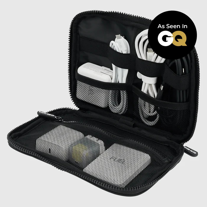 Case Mate Travel Tech Organizer- New with tags