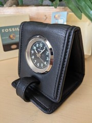 FOSSIL TRAVEL ALARM CLOCK BLACK LEATHER CASE « WOODBURY » PR8024 CORPORATE