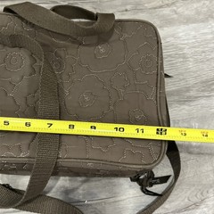 Thirty One Travel Cosmetic Makeup Toiletry Bag Quilted Flower 31 Zip Crossbody