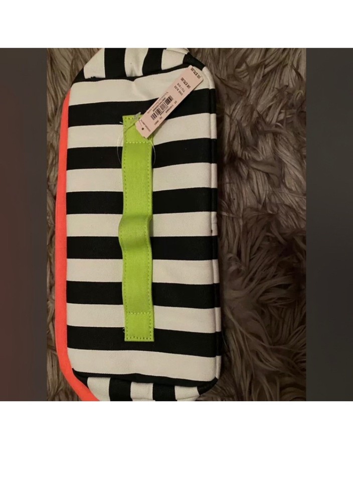 VICTORIA&rsquo;S SECRET Striped Lingerie Bra Travel Train Case – Limited Edition