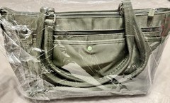 TRAVERSE EAST/WEST MEDIUM TOTE WITH CROSSBODY STRAP – OLIVE Color