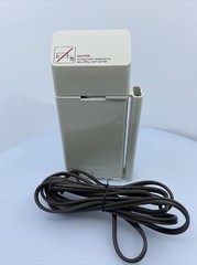 Vintage Norelco Travel Care Fabric Steamer/Wrinkle Remover Model TS60 White