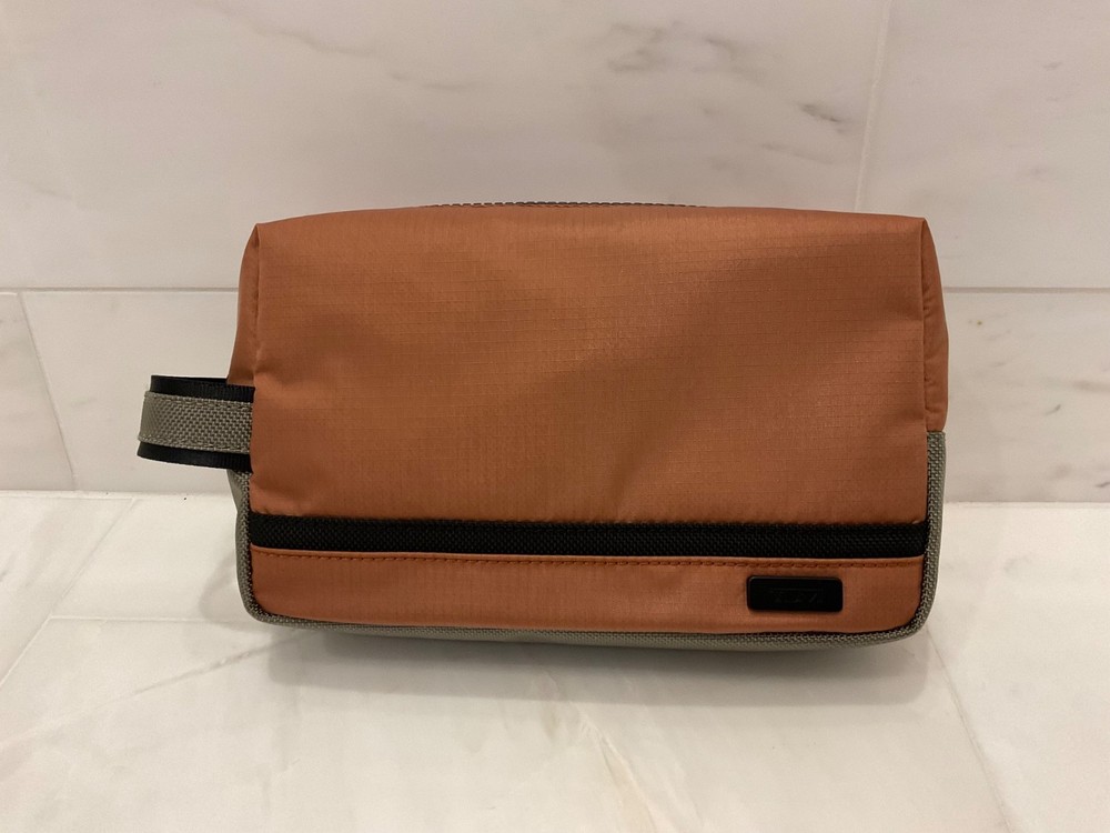 NEW TUMI Ballistic Zippered MEDIUM KIT Pouch Cosmetic Bag – CIDER ORANGE w/ SAND