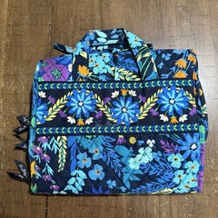 Vera Bradley Hanging Toiletry Travel Bag Organizer Midnight Blues Floral EUC!