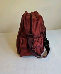 Universal Trav-Ler Travel Bag Carry On Tote Zippered Pockets Maroon 17&Prime;x 12&Prime; Vtg
