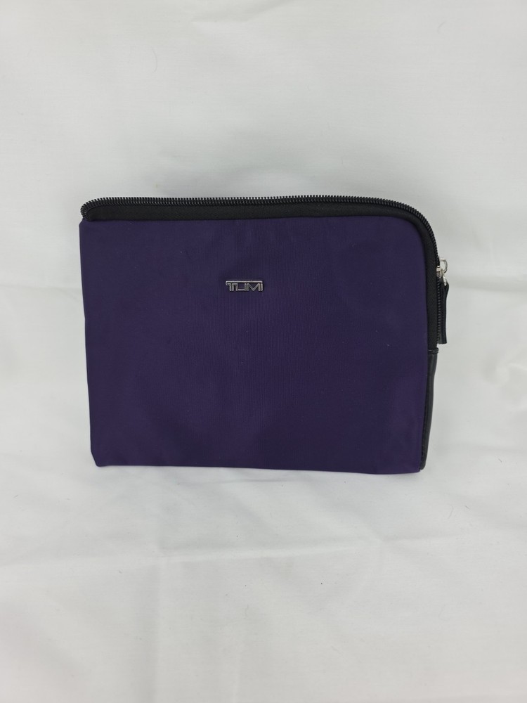 TUMI for Delta Purple Travel Storage Cosmetic Bag Zipper Pouch Toiletries