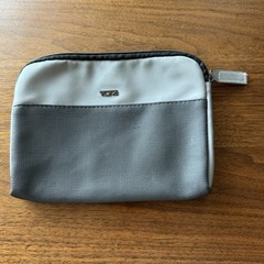 Tumi For Delta Air Lines Toiletry Kit / Amenity Bag Only – Small Imperfection