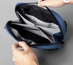 NWT Alpaka Toiletry Bag | Blue | Axoflux 210D | YKK | 2L | Convert To Sling/Tech