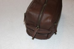 Mark & Graham Chocolate Everyday Leather Travel Bag Pouch NWOT Free Ship « D/M »