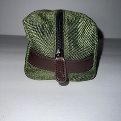 The Art of shaving Emerald travel toiletries bag, Morris Park Razor & Cartridges