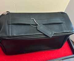 Coach Mens Black Smooth Leather Travel Kit Bag authenticated