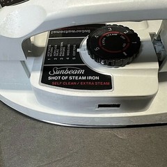 Vtg Sunbeam International Travel Iron Garment Steamer #10069 Gray Works Orig Box