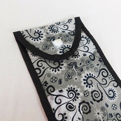 Handmade Heat Resistant Curling Iron Flat Iron Holder Travel Bag Black White