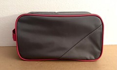 NEW Bath & Body Works Unisex Everyday Gray Zippered Toiletry Bag With Loop