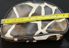 Kenneth Cole Reaction Cosmetics Toiletry Travel Bag Double Zippers Animal Print