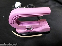 OSROW Pink Portable Travel Clothes Flat Iron Style SD-02T-L 120V or 240W Switch