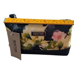 Kenneth Cole Reaction Black Travel Kit Toiletry Bag Dopp Kit Zip Pouch NEW