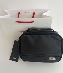 Tumi Seal Grey Cube Travel Pouch Accessory Zipper Bag