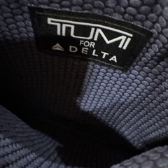 Tumi Travel Pouch Toiletry Make Up Zip Bag Gray Cosmetic Bag Delta Set Of 2