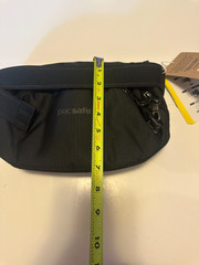 New Pacsafe V Anti-Theft Hip Pack 60141 NEW Tags RFID Travel Size Black