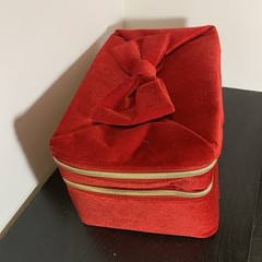 Estee Lauder Red Velvet Bow Cosmetic Bag Double Zip Travel Makeup Case Storage