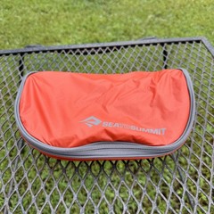Sea to Summit Toiletry Bag Hanging Organizer Water Resistant Travel Case Small