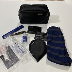 TUMI for Delta Toiletry Pouch Travel Case Black Nylon Face Mask Socks & More