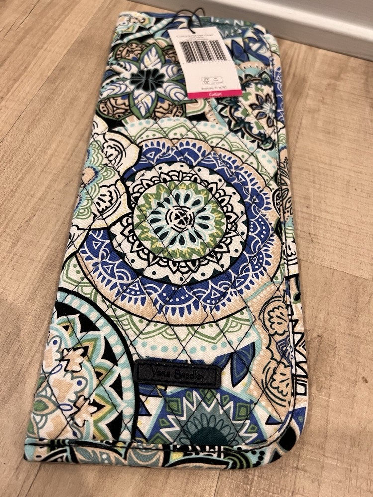 Vera Bradley Curling & Flat Iron Cover Quilted Cover “Sketched Medallion” NWT