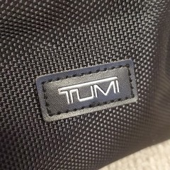 Tumi for Delta Black Travel Toiletry Cosmetic Bag Zipper Pouch Silver Logo Bag