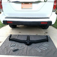 Class 3 Tow Hitch 2&Prime; Receiver Fit 03-08 Honda Pilot & 01-06 Acura MDX