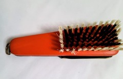 Vintage 1970s Brush W/Manicure & Sewing Kit