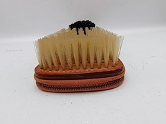 Vtg Leather Men&rsquo;s Travel Brush with Zippered Accessory Pouch