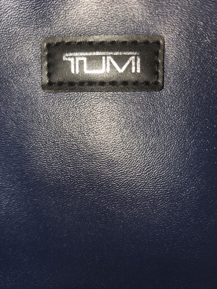 TUMI For Delta Faux Leather Navy Leather Travel Pouch Bag Cosmetic Case Zip